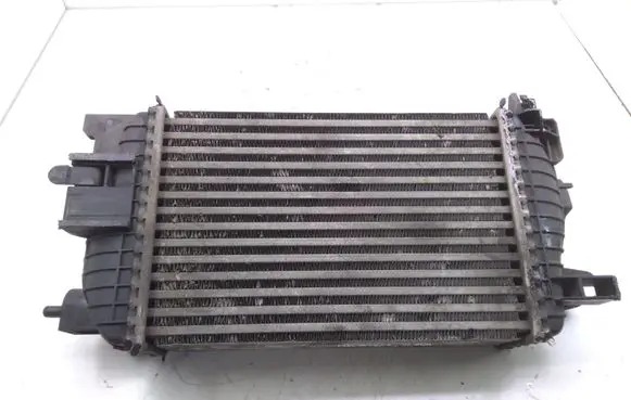 Opel Meriva B Intercooler radiator 13283252