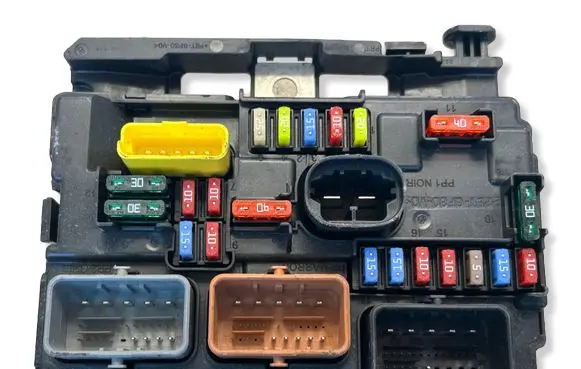 Citroen DS3 BSM Control unit 9667199780
