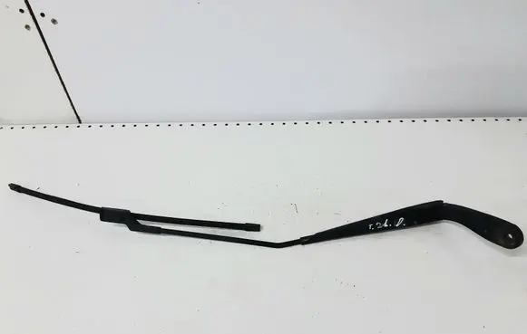 Volvo V50 Front wiper blade arm