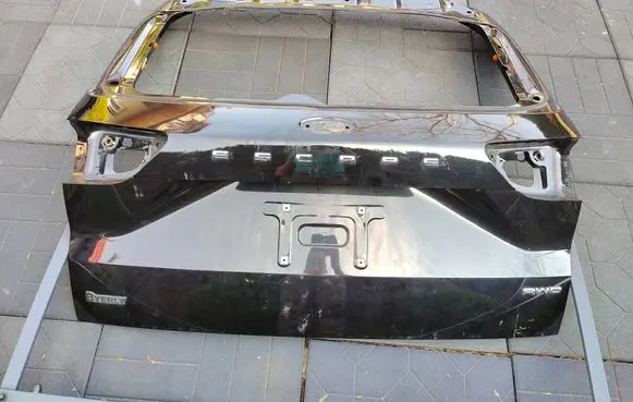 Ford Escape IV Tailgate/trunk/boot lid LJ6BS40615A