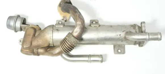 Audi A4 S4 B8 8K EGR valve cooler