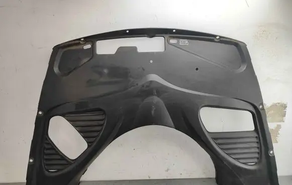 Maserati Quattroporte Engine bonnet/hood lock trim molding 67065000