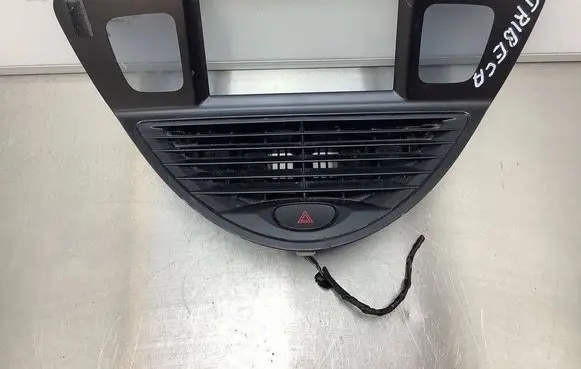 Subaru Tribeca Dash center air vent grill 66110XA00A