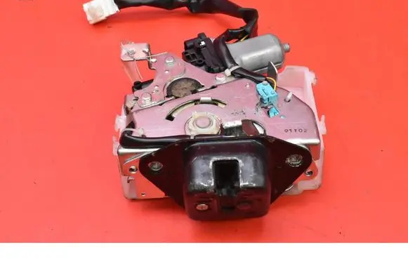 Honda Accord Tailgate/trunk/boot lock/catch/latch D7661372C