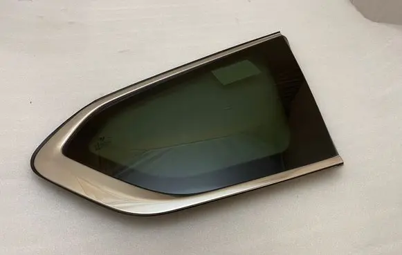 Hyundai Santa Fe Rear side window