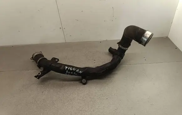 Intercooler hose/pipe