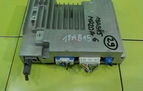 Mazda 6 Central body control module GMD7669C0 18AB15