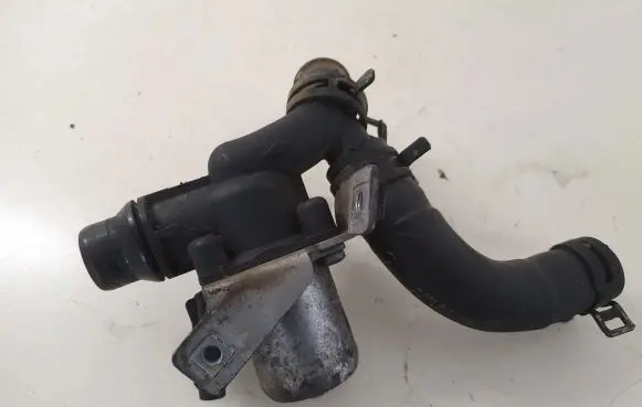 Mercedes-Benz C W204 Coolant heater control valve A6512000231