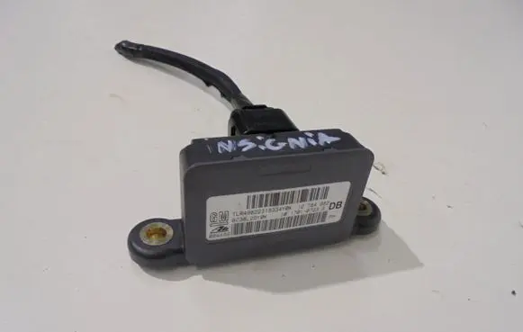 Volkswagen Polo III 6N 6N2 6NF ESP acceleration yaw rate sensor