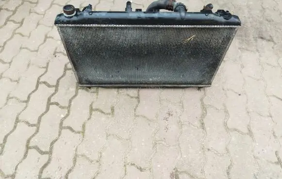 Honda Civic Coolant radiator mf422000-8412