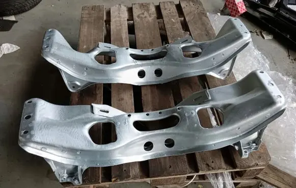 Subaru Impreza II Front subframe 