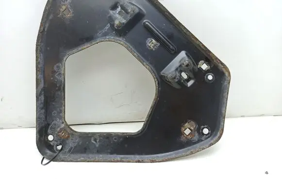 BMW Z4 E85 E86 Trunk boot underbody cover/under tray 10Q338