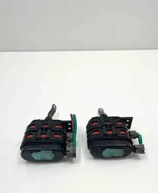 Mercedes-Benz SL R129 Engine mount vacuum valve 