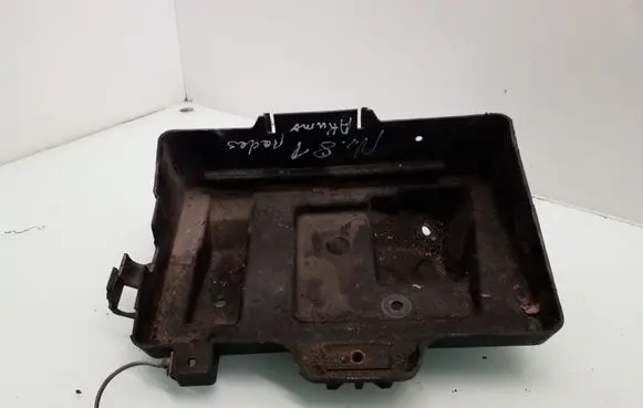 Opel Zafira A Battery tray 