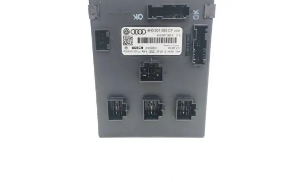 Audi A7 S7 4G Comfort/convenience module 4H0907063CF 20012002 F005V01325