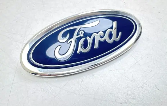 Ford Fusion II Manufacturers badge/model letters DS73402A16AD