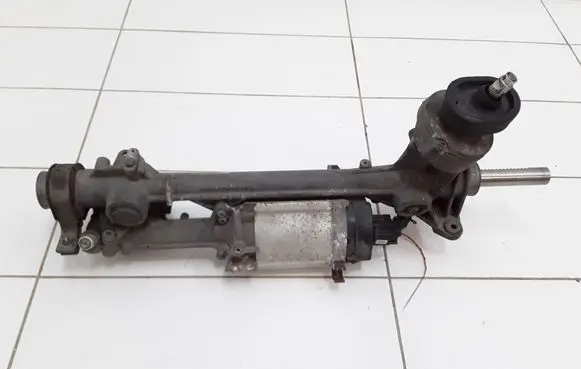 Volkswagen Golf V Steering rack