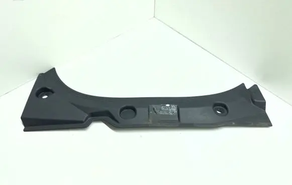 Audi A8 S8 D4 4H Other engine bay part 4H0823746