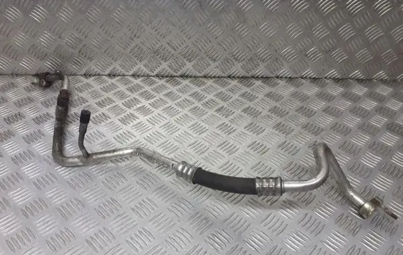 Ford C-MAX I Air conditioning (A/C) pipe/hose