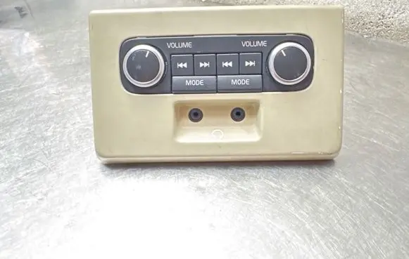 Volvo XC70 Head unit multimedia control 39872025 07W26E02 MP252100140