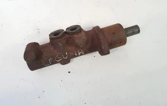 Renault Laguna I Master brake cylinder