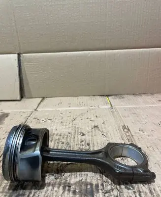 Peugeot 308 Piston with connecting rod 77L54