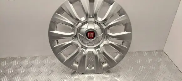 Fiat Bravo R15 wheel hub/cap/trim FTT0041011