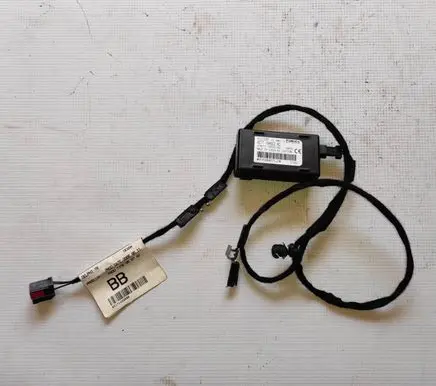 Ford Transit Aerial antenna amplifier 6C1T15K602AD RV50007L2 6c1t14335bb