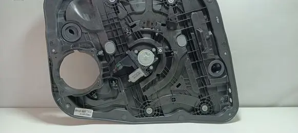 KIA Sorento Front door window regulator with motor