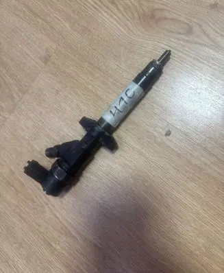 Renault Espace IV Fuel injector 0445110084 820008453