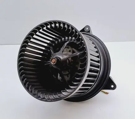 Ford Focus Heater fan/blower XS4H18456AC