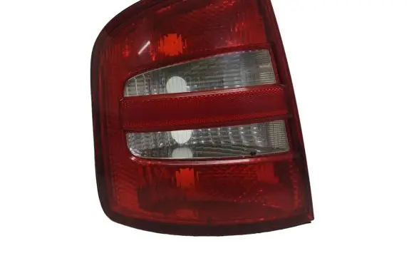 Skoda Fabia Mk1 (6Y) Rear/tail lights 6Y9945111 6Y9945095
