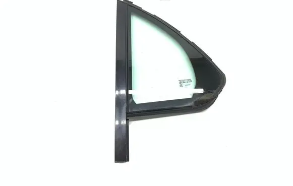 Jaguar XJ X350 Rear vent window glass 2W93F25829A