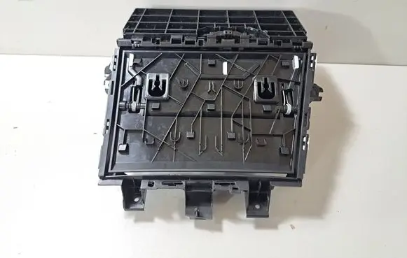 BMW i4 Glove box 5A55208