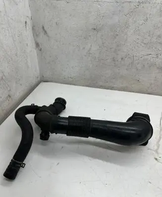 Porsche Macan (95B) Intercooler hose/pipe 95B129532A
