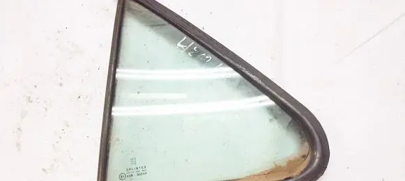 Peugeot 406 Rear vent window glass 