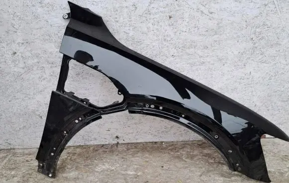Audi e-tron Fender