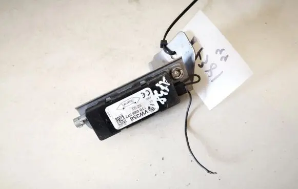 Chrysler Voyager Antenna control unit 1t0035577