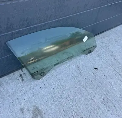 BMW 4 F32 F33 Front door window/glass (coupe) 7268726