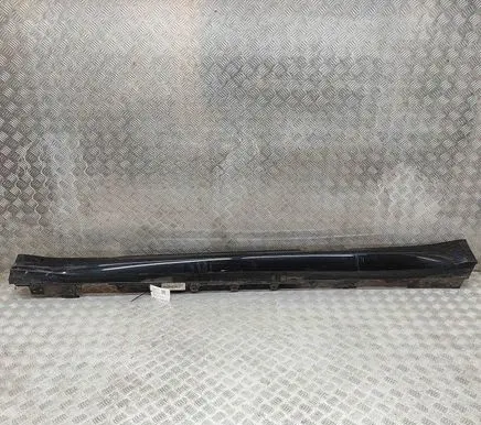 BMW M4 F82 F83 Sill 8054291