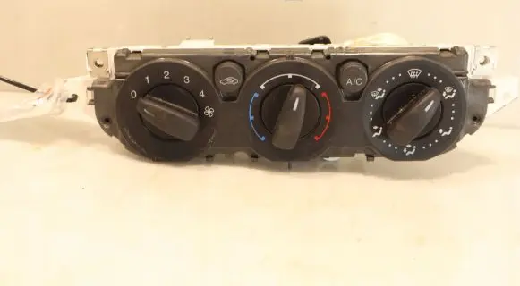 Ford Focus Interior fan control switch 