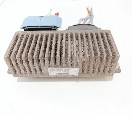Renault Trafic III (X82) Glow plug pre-heat relay 27120639R RCS812