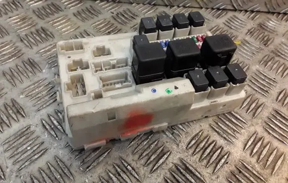 Nissan Murano Z50 Fuse box set 284B7CD71A