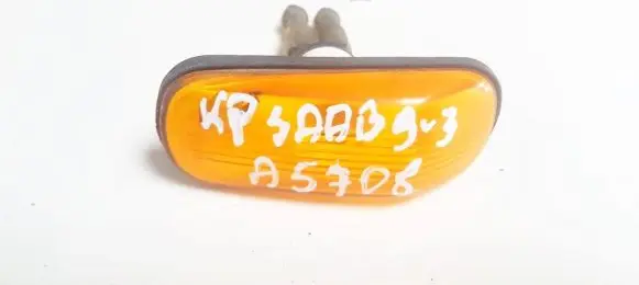 Saab 9-3 Ver1 Front fender indicator light
