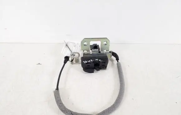 Mercedes-Benz C W204 Seat back rest lock catch A2049200372