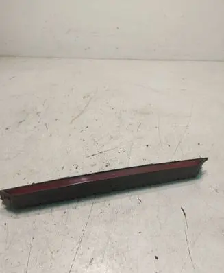Volkswagen Golf IV Third/center stoplight YM2113A613AB 7M3945097A