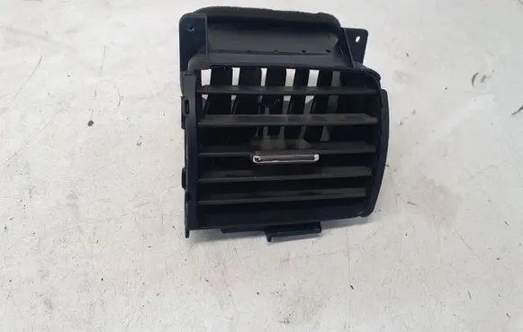 Honda CR-V Dash center air vent grill 77610SWAA0