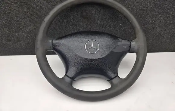 Mercedes-Benz Sprinter W906 Steering wheel 3065337