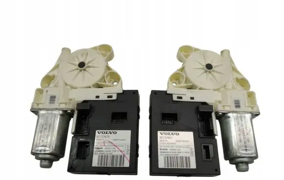 Volvo S40 Front door window regulator motor 30737675