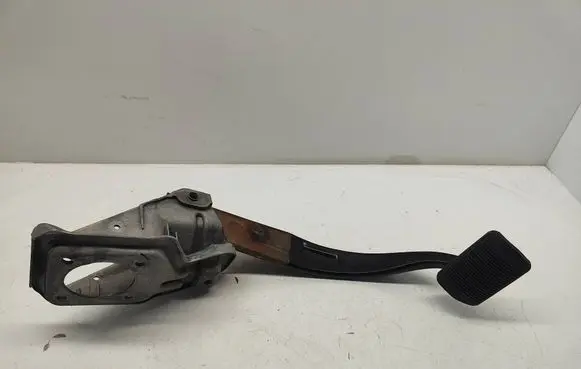 Dodge Durango Brake pedal 0820531002 68303341AC 04581656AA